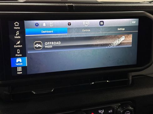 Certified 2024 Jeep Wrangler Sport S image 40