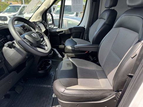 Used 2023 RAM ProMaster 2500 FWD image 26
