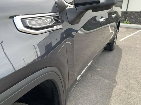 Used 2025 GMC Sierra 1500 SLT AWD/4WD image 13