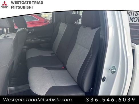 Used 2023 Toyota Tacoma TRD Sport w/ Technology Package image 28