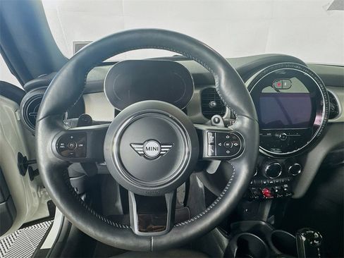 Certified 2024 MINI Cooper S image 11