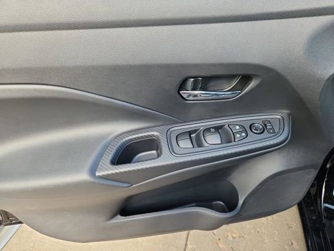 New 2025 Nissan Versa SV w/ Trunk Package image 6