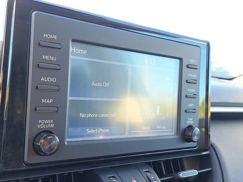 Used 2019 Toyota RAV4 XLE Premium w/ Cold Weather Package image 20