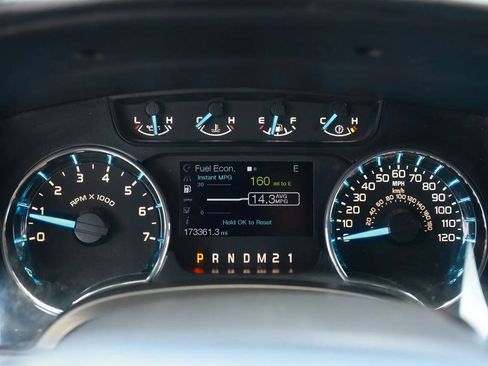 Used 2014 Ford F150 XLT w/ Equipment Group 302A Luxury AWD/4WD image 18