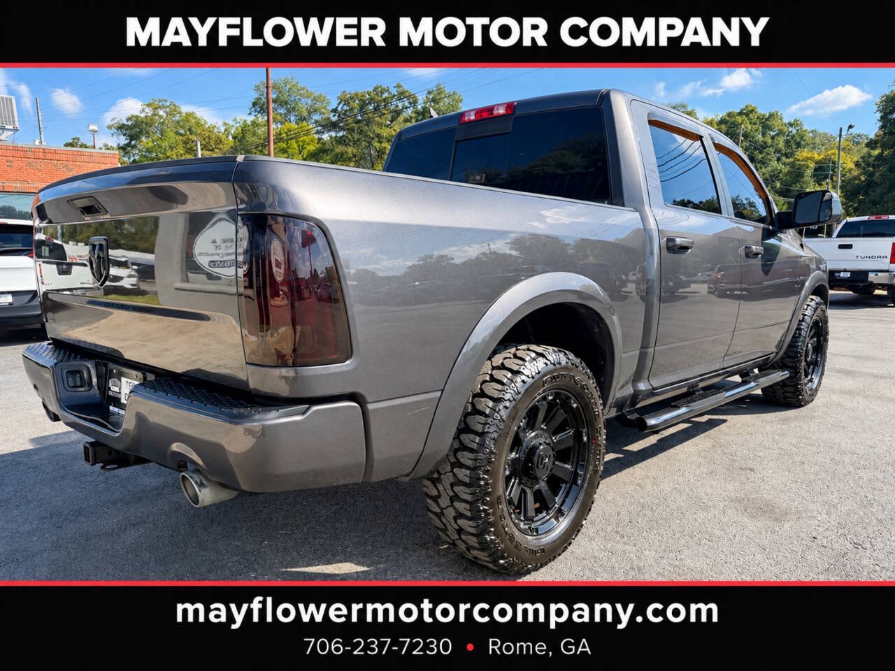 Used 2018 RAM 1500 Laramie w/ Convenience Group AWD/4WD image 6