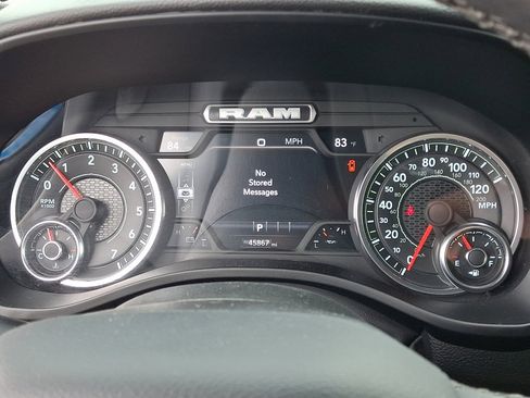 Used 2025 RAM 1500 Big Horn AWD/4WD image 26