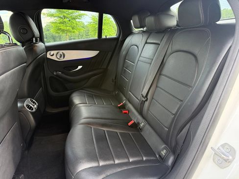 Used 2020 Mercedes-Benz GLC 300 4MATIC Coupe image 40