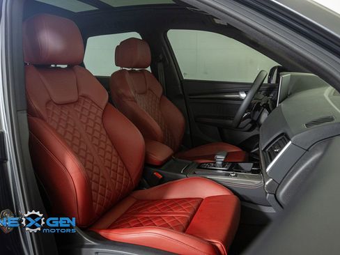 Used 2024 Audi SQ5 Prestige image 42