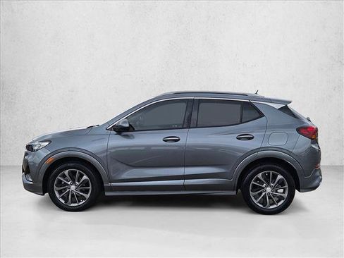 Used 2020 Buick Encore GX Essence w/ Advanced Technology Package FWD image 8