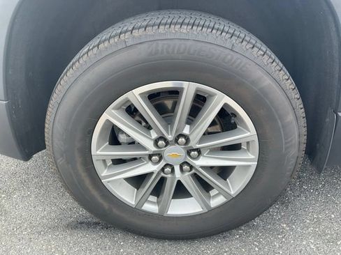 Used 2023 Chevrolet Traverse LT w/ LPO, Floor Liner Package AWD/4WD image 19