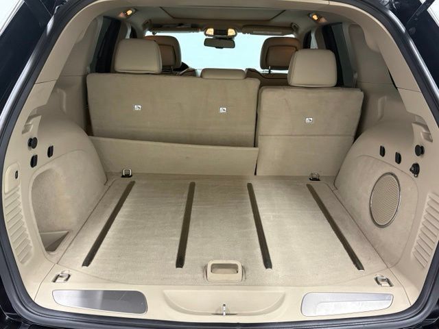 Used 2014 Jeep Grand Cherokee Overland w/ Advanced Technology Group AWD/4WD image 9