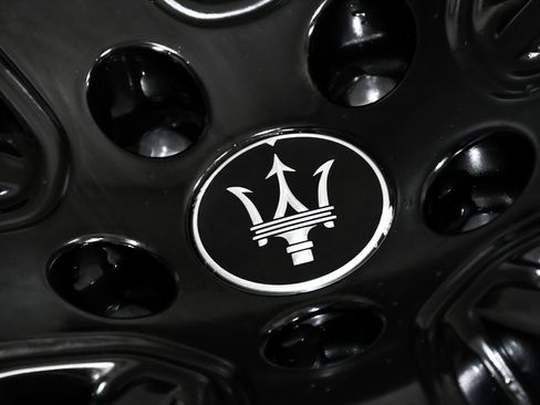 Used 2022 Maserati Levante Modena image 87