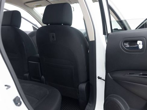 Used 2013 Nissan Rogue S w/ Special Edition Pkg AWD/4WD image 30
