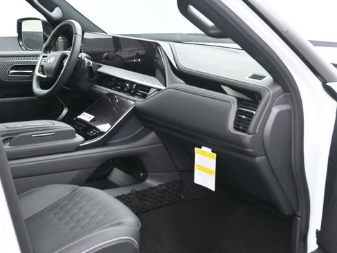 New 2026 INFINITI QX80 Autograph image 6