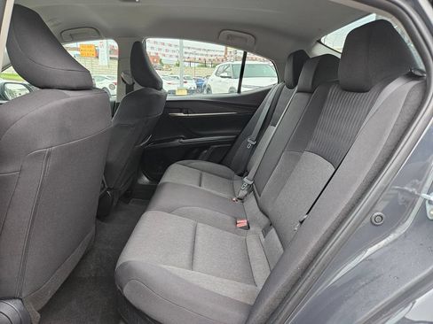 Used 2025 Toyota Camry LE FWD image 23