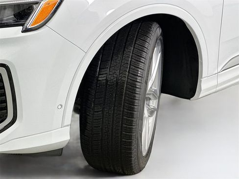 New 2025 Audi Q7 3.0T Premium Plus image 25