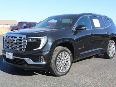 Used 2024 GMC Acadia Denali image 13