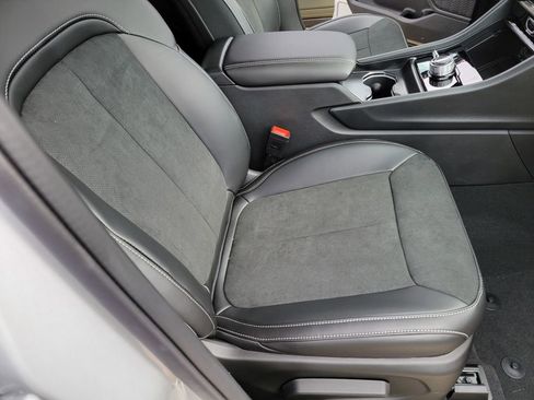 New 2026 Jeep Grand Cherokee Altitude AWD/4WD image 14