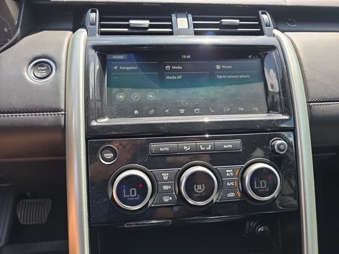 Used 2019 Land Rover Discovery HSE Luxury AWD/4WD image 10