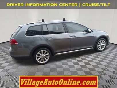Used 2017 Volkswagen Golf Alltrack SE