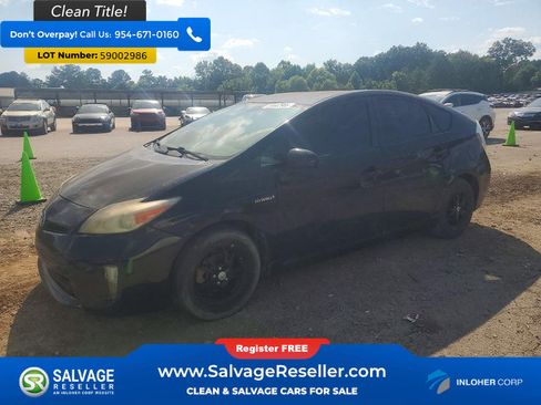 Used 2013 Toyota Prius Four FWD image 1