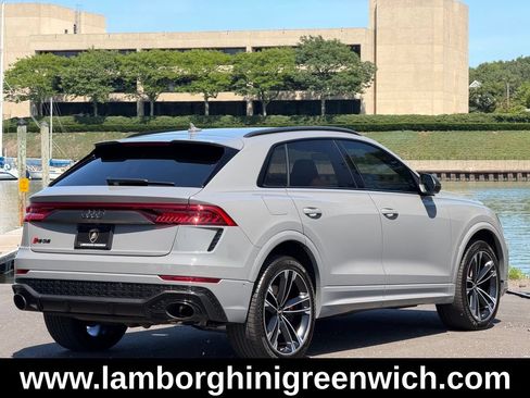 Used 2023 Audi RS Q8 AWD/4WD image 5