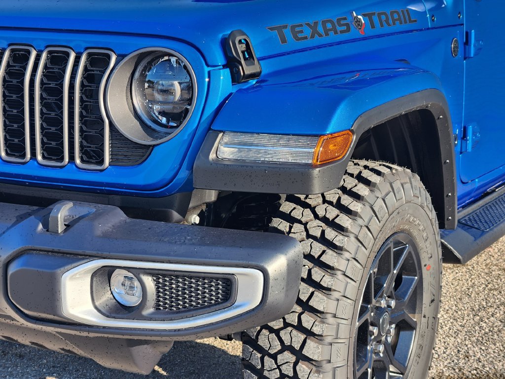 New 2026 Jeep Gladiator Sport AWD/4WD image 7