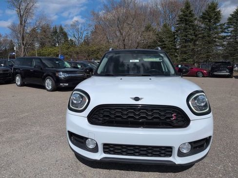 Used 2019 MINI Cooper Countryman S w/ Premium Package image 10