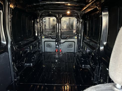 Used 2016 Ford Transit 250 148 Medium Roof image 24