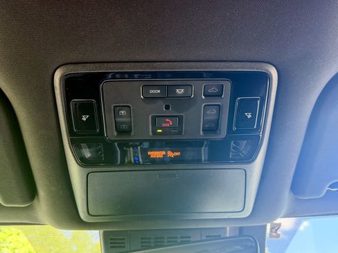 Used 2024 Toyota Grand Highlander AWD Hybrid image 35