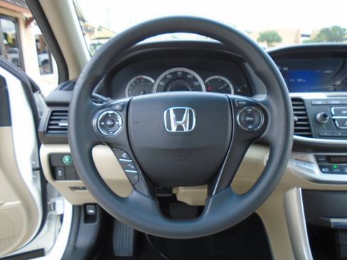 Used 2013 Honda Accord EX image 15