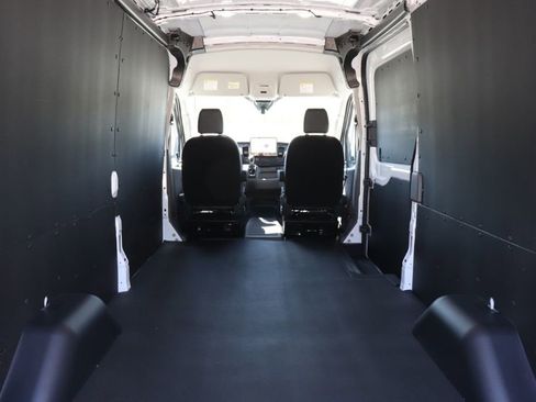 New 2026 Ford Transit 250 148 Medium Roof image 26