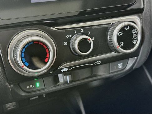 Used 2015 Honda Fit EX image 18