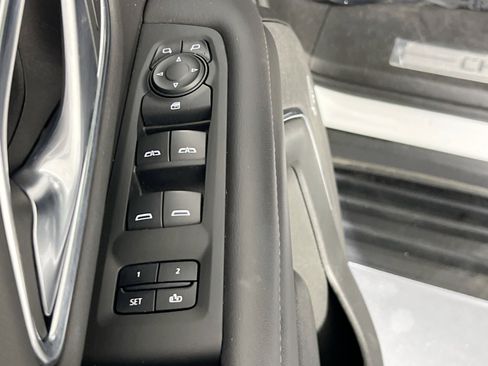 Used 2022 Chevrolet Tahoe LT image 17