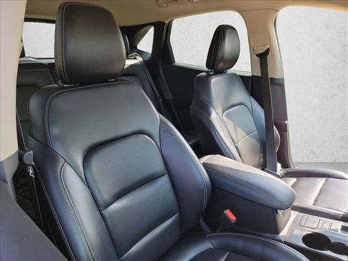 Used 2020 Ford Escape SEL FWD image 15
