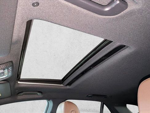 New 2026 Mercedes-Benz GLE 350 4MATIC image 17