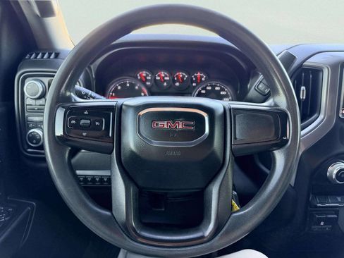 Used 2021 GMC Sierra 3500 4x4 Crew Cab w/ Convenience Package image 28
