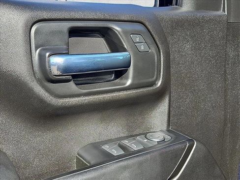 Used 2022 Chevrolet Silverado 1500 Custom w/ LPO, Dark Essentials Package AWD/4WD image 12