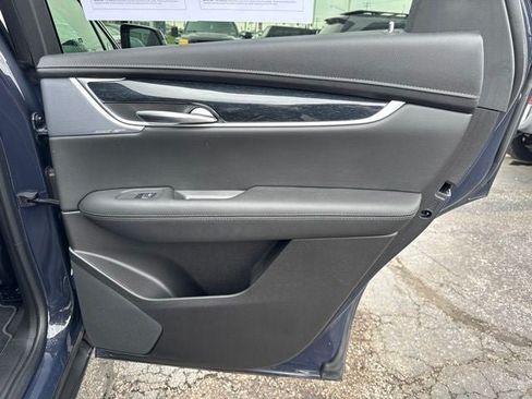 Used 2025 Cadillac XT5 Premium Luxury AWD/4WD image 22