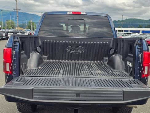 Used 2018 Ford F150 Platinum w/ Technology Package AWD/4WD image 4