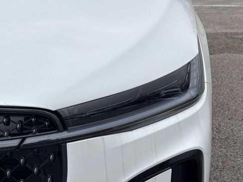 New 2026 Lincoln Nautilus Reserve w/ Jet Appearance Package image 10