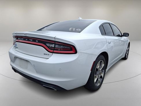Used 2017 Dodge Charger SXT w/ AWD Plus Group image 7