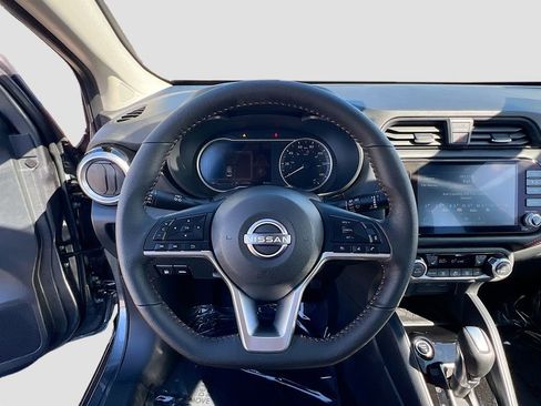 New 2025 Nissan Versa SR image 10