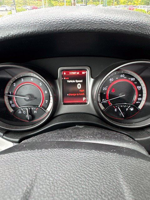 Used 2015 Dodge Journey Crossroad w/ Flexible Seating Group FWD image 1