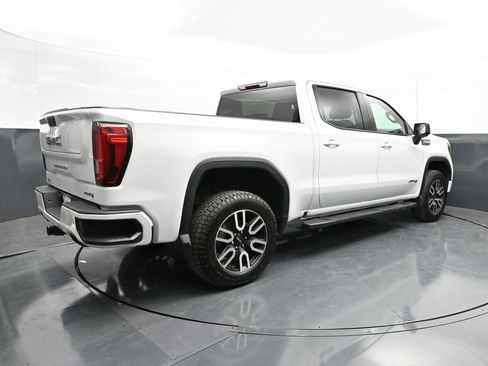 Used 2021 GMC Sierra 1500 AT4 AWD/4WD image 3
