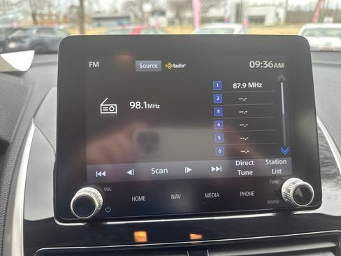 Used 2025 Mitsubishi Eclipse Cross SE image 11