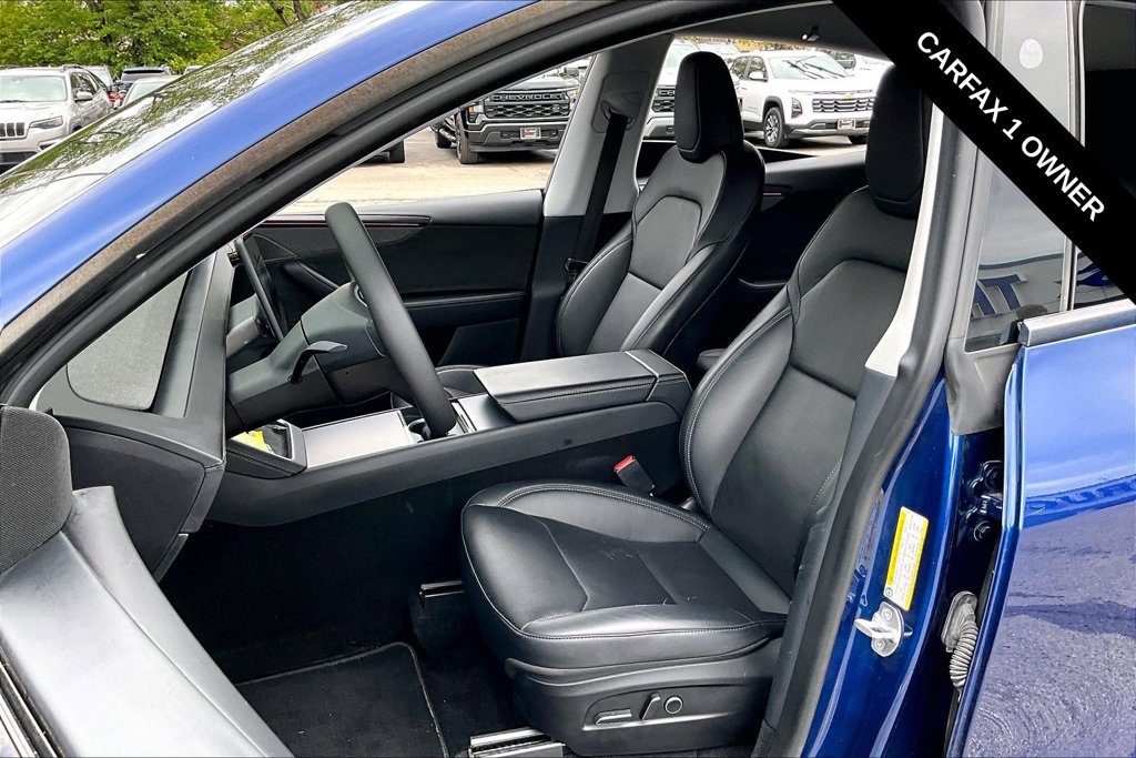 Used 2026 Tesla Model Y 2WD image 6