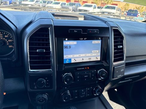 Used 2016 Ford F150 XLT w/ Equipment Group 302A Luxury image 17