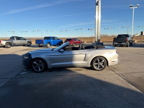 Used 2016 Ford Mustang Convertible w/ Equipment Group 051A image 2