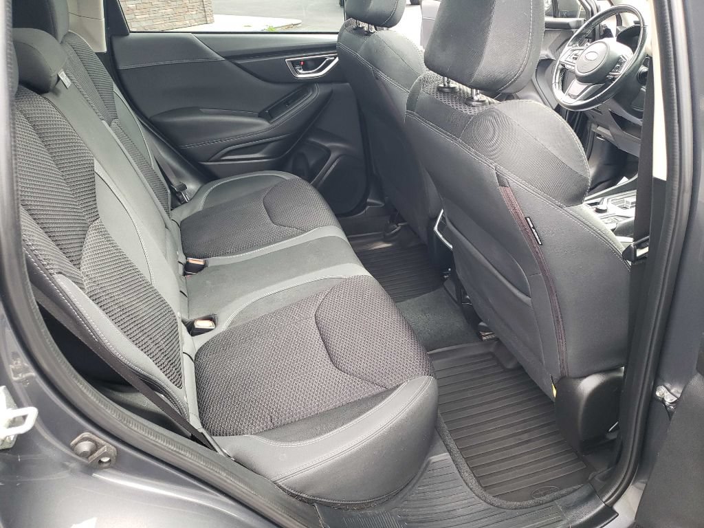 Used 2021 Subaru Forester Premium AWD/4WD image 25